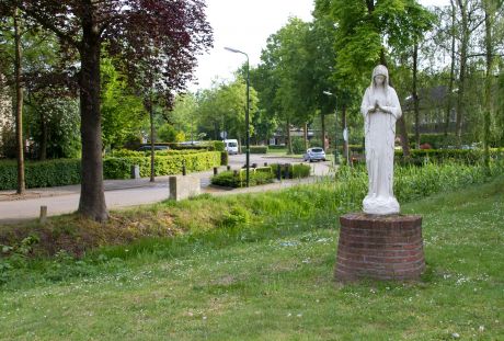 Onze Lieve Vrouwe van Banneux